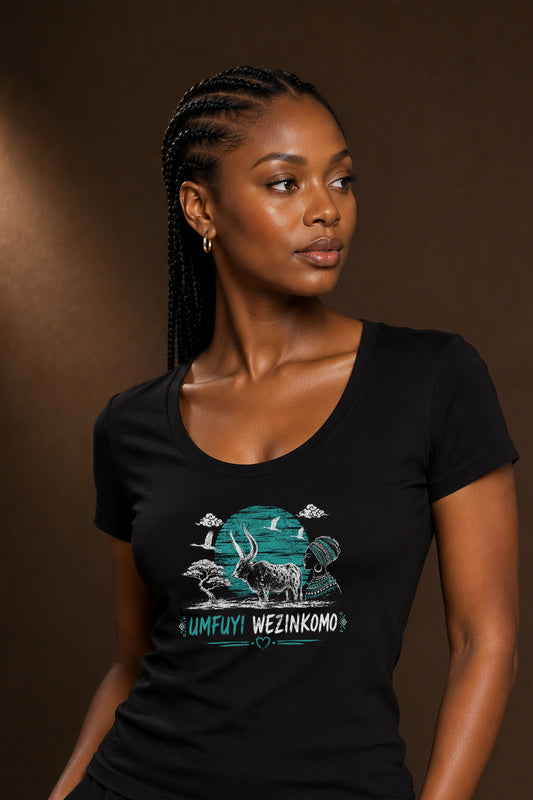 Ladies -Scoop Neck Tee: The Storyteller